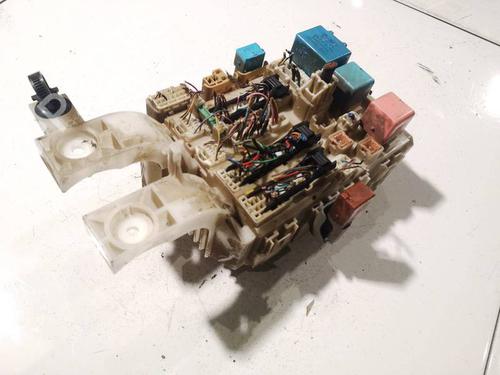 Used Fuse box Fuse box 38503630 38503630