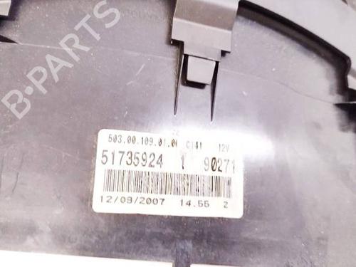 Instrument cluster VW PASSAT B7 (362) 1.6 TDI | BP34903284C47 - Image 3