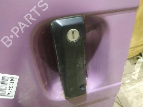 Used Front right exterior door handle Front right exterior door handle VW TRANSPORTER T4 Van (70A, 70H, 7DA, 7DH) 2.5 TDI (102 hp) 36250463 36250463