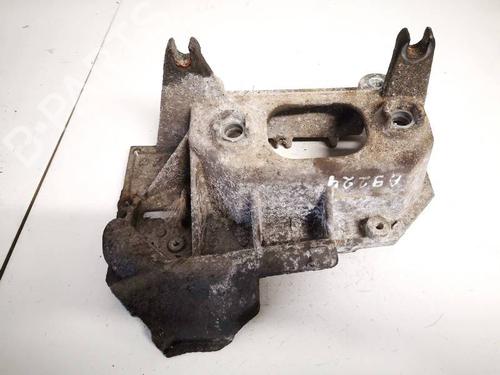 Używane Wspornik / Uchwyt NISSAN NOTE (E11, NE11) 1.5 dCi (86 hp) 32627074