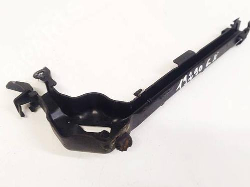 Used Support Support MERCEDES-BENZ S-CLASS (W220, V220) S 320 (220.065, 220.165) (224 hp) 32612821 32612821