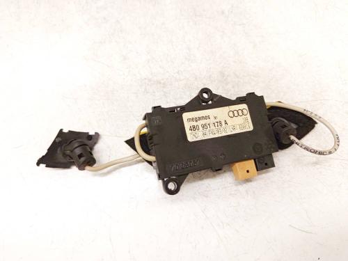 Used Electronic module Electronic module AUDI A6 C5 (4B2, 4B4) 2.5 TDI (155 hp) 40486009 40486009