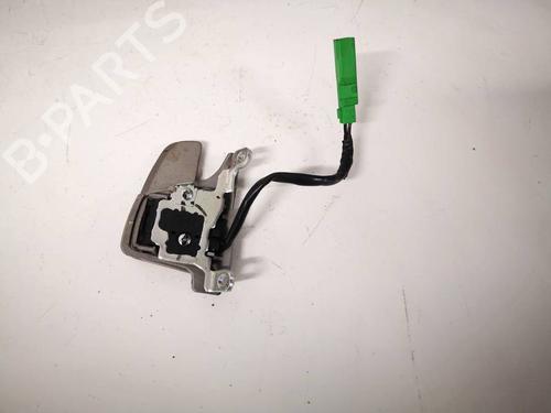 Used Steering wheel controls Steering wheel controls 34819158 34819158