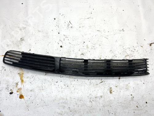 Used Grille Grille 35479189 35479189