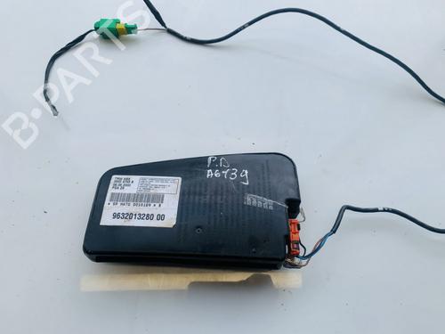 Andre PEUGEOT 607 (9D, 9U) 2.2 16V (158 hp) 33094207