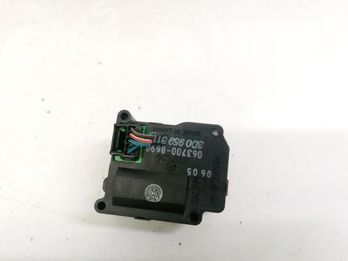 Used Electronic module Electronic module VW PHAETON (3D1, 3D2, 3D3, 3D4, 3D6, 3D7, 3D8, 3D9) 3.2 V6 (241 hp) 32902147 32902147