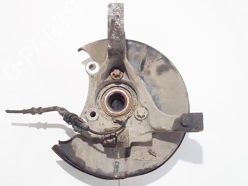Fusee rechts voor Fusee rechts voor SAAB 9-3 (YS3F, E79, D79, D75) 2.2 TiD (125 hp) 35617395 35617395