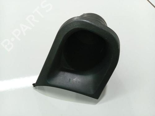 Kopholder/Genstandsholder Kopholder/Genstandsholder VW GOLF IV Variant (1J5) 2.3 V5 (170 hp) 34886430 34886430
