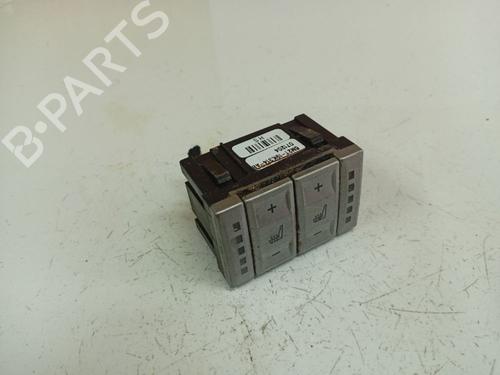Kombi Kontakt / Stilkkontakt Kombi Kontakt / Stilkkontakt 38766467 38766467