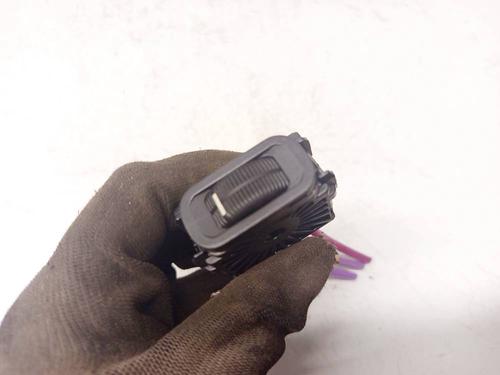 Used Switch Switch MERCEDES-BENZ A-CLASS (W168) A 170 CDI (168.008) (90 hp) 34779686 34779686