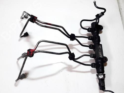 Used Injection rail Injection rail 35600944 35600944