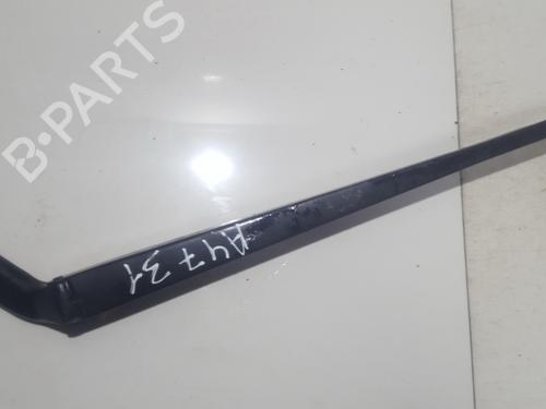 Used Front windshield wiper arm Front windshield wiper arm 33512783 33512783