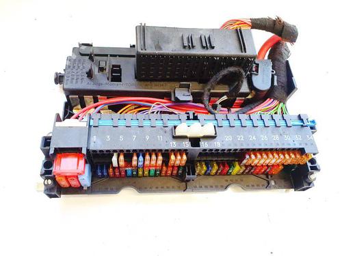 Used Fuse box Fuse box BMW X3 (E83) 2.0 d (150 hp) 32957663 32957663