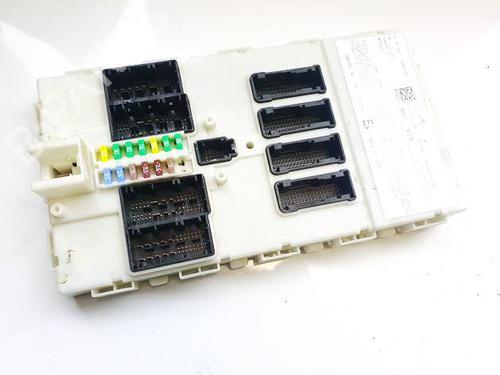 Fuse box BMW i3 (I01) Electric | BP32588816E1