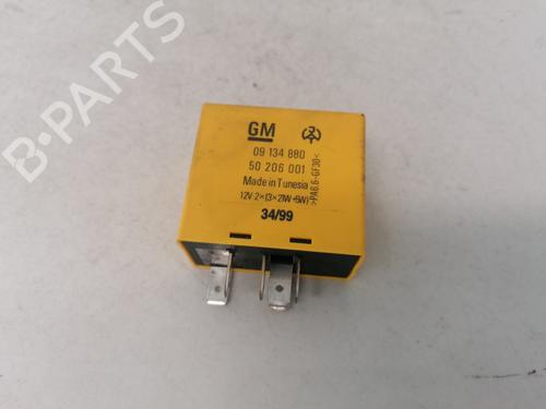 Used Electronic sensor Electronic sensor OPEL ASTRA G Hatchback (T98) 2.0 DTI 16V (F08, F48) (101 hp) 33069332 33069332