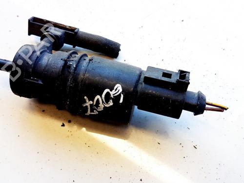 Used Washer pump Washer pump MERCEDES-BENZ C-CLASS (W204) C 220 CDI (204.002) (170 hp) 35640946 35640946