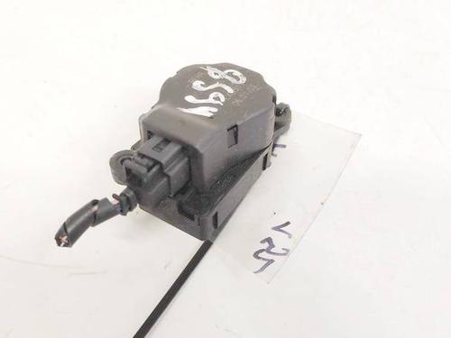 electronic-module-vw-passat-b6-3c2-2005-2006-2007-2008-2009-2010-2011-32929260 main image