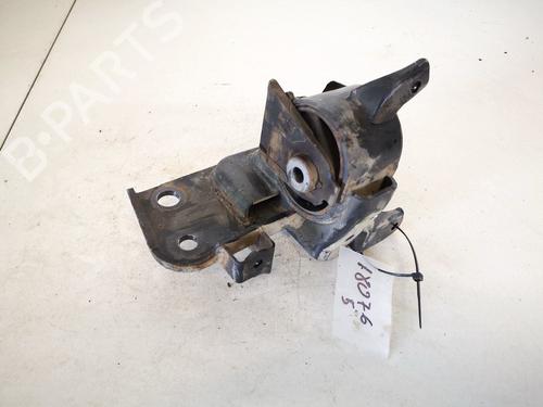 Used Engine mount Engine mount TOYOTA AURIS (_E15_) 2.0 D-4D (ADE150_, ADE150R) (126 hp) 32913819 32913819