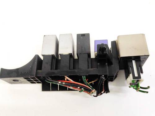 Used Fuse box Fuse box 32941345 32941345