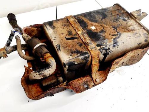 Used AdBlue tank AdBlue tank HYUNDAI SANTA FÉ I (SM) 2.4 16V (136 hp) 32934873 32934873