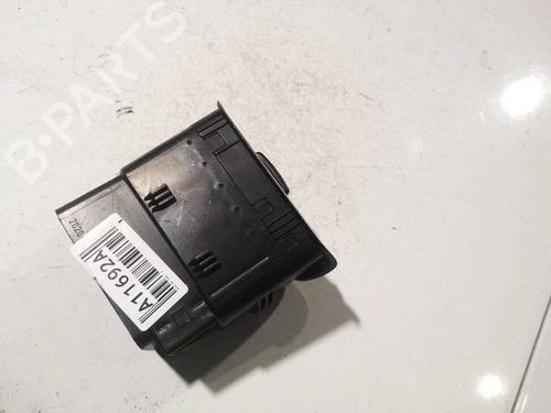 Luftventil Luftventil AUDI A3 (8L1) 1.9 TDI (110 hp) 39545551 39545551