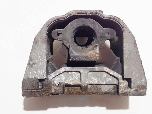 Used Engine mount Engine mount VW BORA I (1J2) 1.9 TDI (90 hp) 33105320 33105320