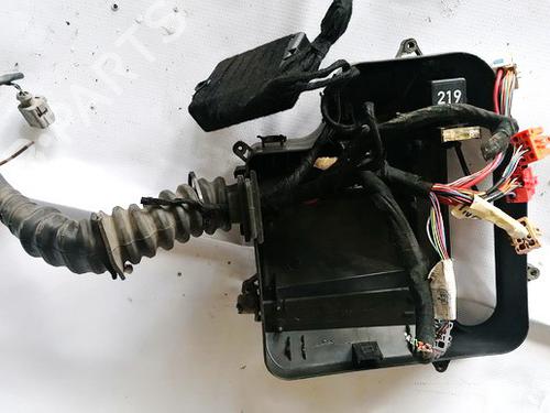 Fuse box VW PASSAT B5.5 (3B3) 1.9 TDI | BP33068353E1 - Image 2