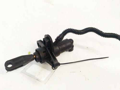 Used Clutch slave cylinder Clutch slave cylinder MITSUBISHI COLT VI (Z3_A, Z2_A) 1.1 (Z31A, Z32A) (75 hp) 34775936 34775936