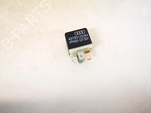 other-audi-a4-b5-8d2-1994-1995-1996-1997-1998-1999-2000-2001-33078486 main image