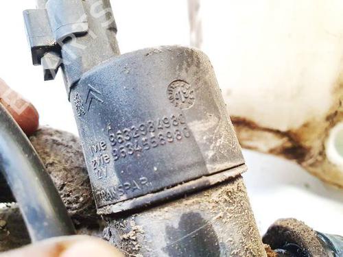 Washer pump RENAULT ESPACE IV (JK0/1_) 2.2 dCi (JK0H) | BP35000533E24 - Image 3