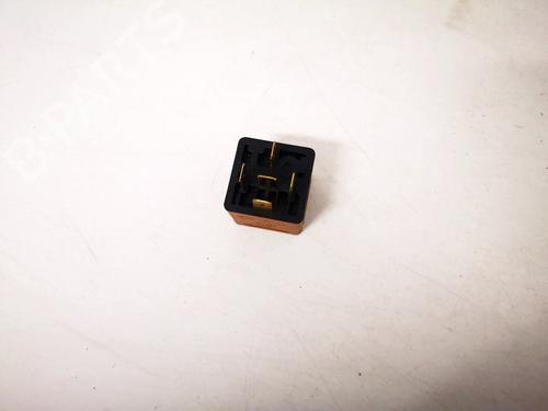 Electronic sensor OPEL VECTRA C (Z02) 2.2 DTI 16V (F69) | BP33087346M84 - Image 3