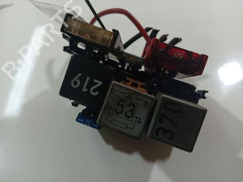 fuse-box-vw-passat-b5-variant-3b5-1997-1998-1999-2000-2001-32538487 main image