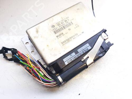 Used Engine control unit (ECU) Engine control unit (ECU) AUDI A6 C5 (4B2, 4B4) 2.7 T (230 hp) 33082085 33082085