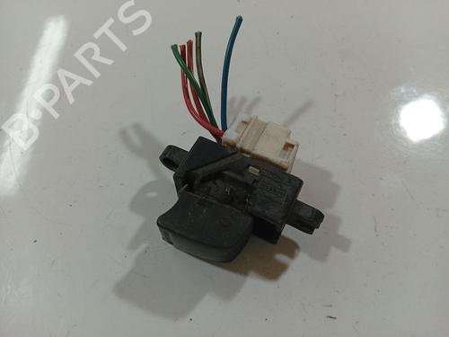 Used Switch Switch NISSAN ALMERA TINO (V10) 2.2 dCi (115 hp) 32543637 32543637