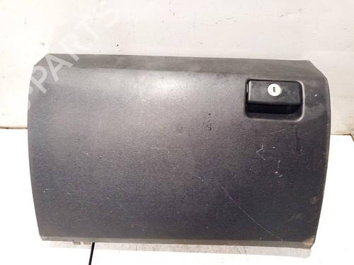 Used Glove box Glove box TOYOTA AVENSIS Saloon (_T27_) 2.0 D-4D (ADT270_, ADT270R) (126 hp) 34879931 34879931