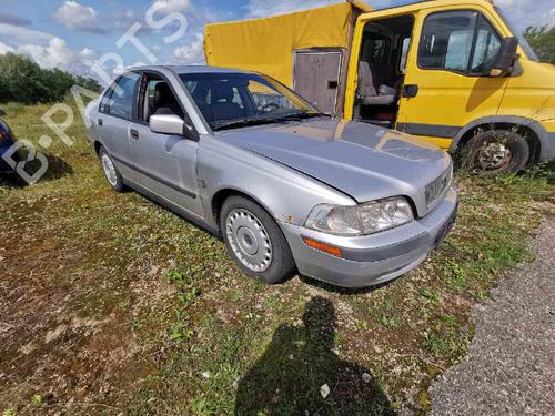 Brugte VOLVO S40 I (644) 1.9 DI (115 hp) 4443444