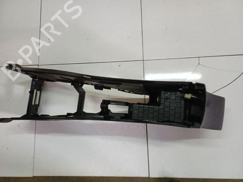 Middle console RENAULT MEGANE III Hatchback (BZ0/1_, B3_) 1.9 dCi (BZ0N, BZ0J) | BP39701344I22 - Image 3