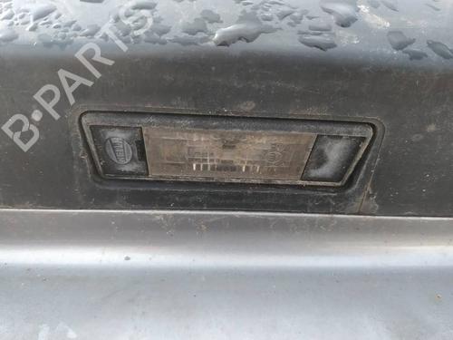licence-plate-light-peugeot-607-9d-9u-2000-35379217 main image