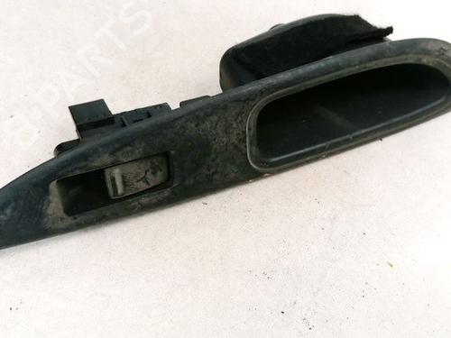 switch-nissan-primera-hatchback-p12-2002-33078302 main image