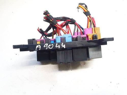 Used Fuse box AUDI ALLROAD C5 (4BH) 2.5 TDI quattro (180 hp) 32616992
