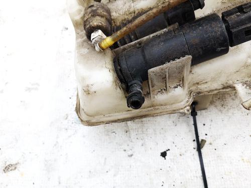 Washer pump VW PASSAT B6 (3C2) 2.0 TDI | BP35397048E24 - Image 3