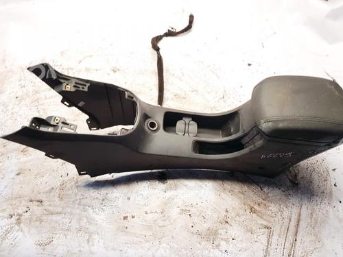 Used Armrest / Center console Armrest / Center console 35553607 35553607