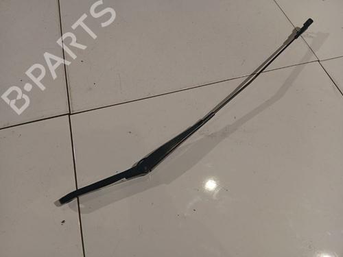 Used Front windshield wiper arm Front windshield wiper arm FORD FOCUS II (DA_, HCP, DP) 2.0 (145 hp) 36770763 36770763