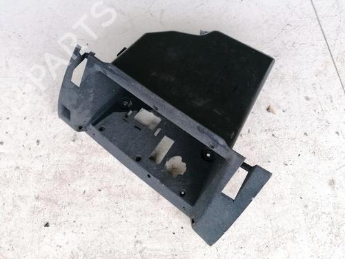 Used Glove box Glove box CITROËN C5 III (RD_) 2.0 HDi (RDRHD8, RDRHDJ, RDRHR8, RDRHRJ) (136 hp) 35565224 35565224