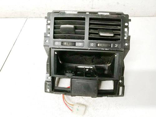 Used Air vent Air vent VW TOUAREG (7LA, 7L6, 7L7) 2.5 R5 TDI (174 hp) 32624388 32624388