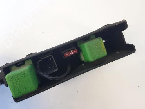 Used Fuse box Fuse box OPEL ASTRA F Hatchback (T92) 1.6 Si (F08, M08, F68, M68) (101 hp) 33089909 33089909