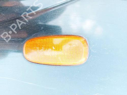 Used Right side indicator Right side indicator 35279589 35279589