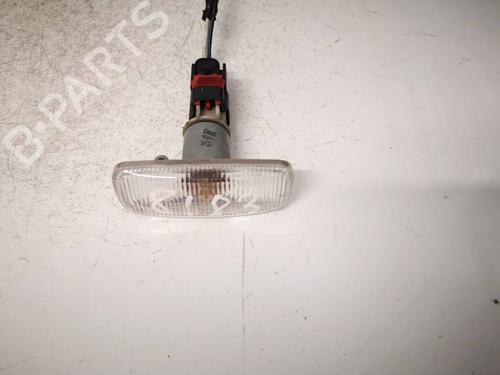Used Right side indicator Right side indicator 38791399 38791399