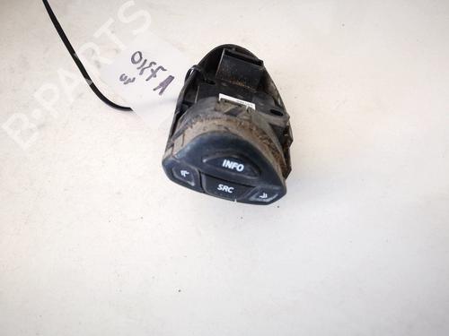 Used Steering wheel controls Steering wheel controls 35424292 35424292