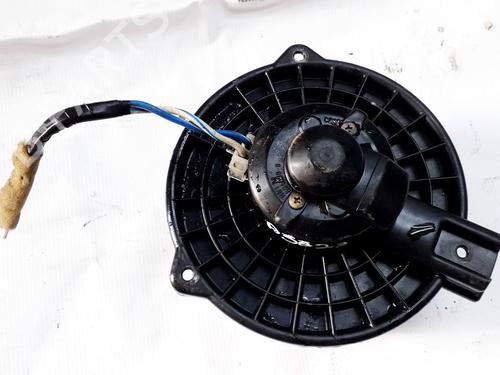 Used Heater blower motor Heater blower motor MAZDA 6 Hatchback (GG) 2.0 DI (GG14) (136 hp) 35867676 35867676